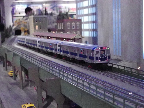 At the Grand Central Terminal in New York for the 2016 Holiday Season The Lionel MTA Metro-North Train runs on the elaborate layout  The Lionel MTA Metro-North Trains runs on the eleborate layout at Grand Central Terminal in New York for the 2016 Holiday Season