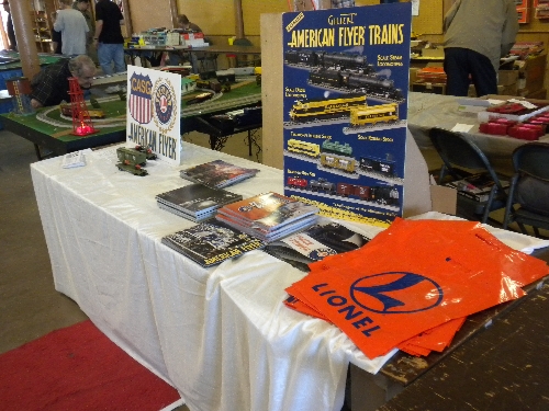 Chicagoland Association of S Gaugers Lionel Club Ambassador showed Lionel S Gauge Cars and distributed Lionel Catalogs at the Great Midwest Train Show September 11 2016