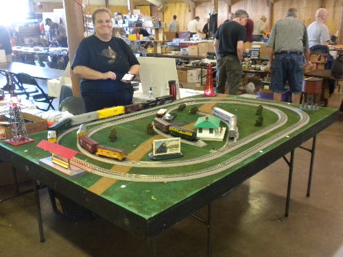 A layout was set up at the Great Midwest Train Show on September 11 2016 by the CASG Lionel Club Ambassador