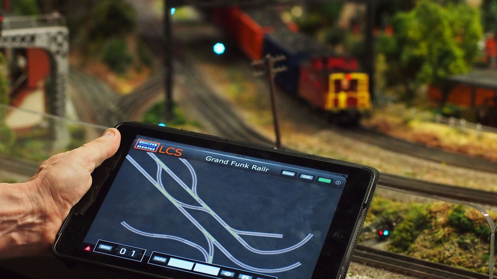 Rc Model Train Control Model Train Controller & Layout Control: Find LCS at Lionel