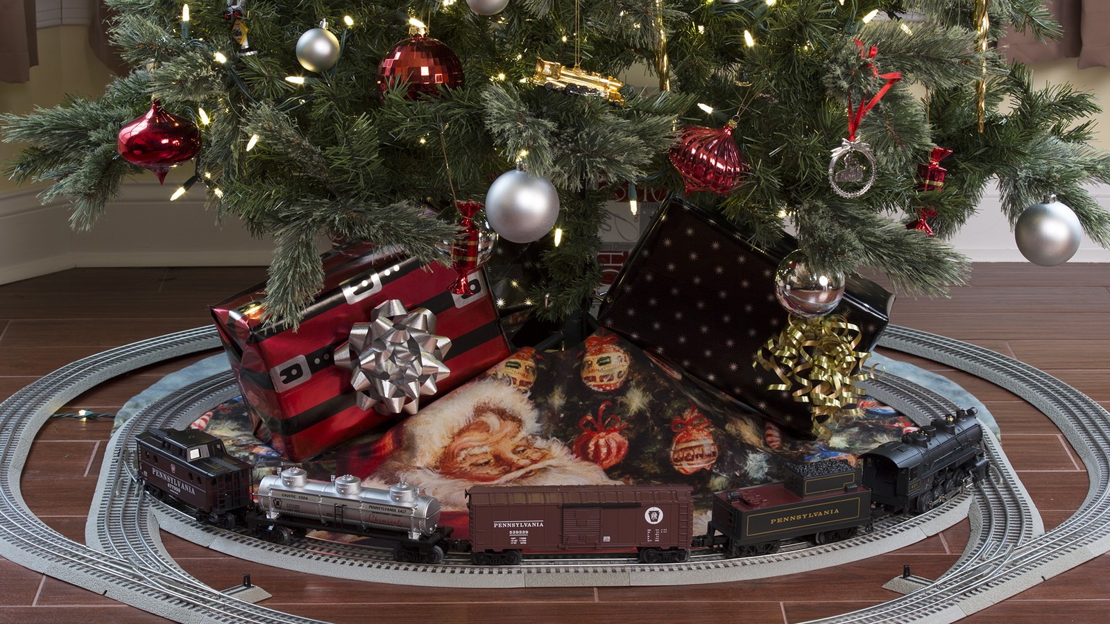toy train set christmas tree