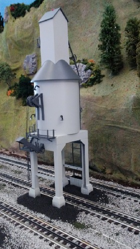 Lighted Coaling Tower 6-83490 shown on TMB Model Train Club Lionel Club Ambassador layout as part of the product review TMB Model Train Club Lionel Club Ambassador shows the Lighted Coaling Tower 6-83490 on their layout as part of the product review