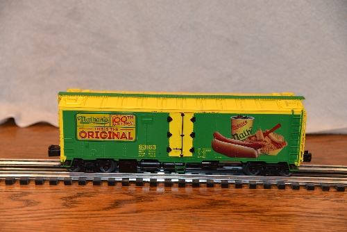 Lionel Club Ambassador New Jersey Hi-Railers review of the 6-58266 NLOE Nathans 100yrs Anniversary Reefer 83163 NLOE Nathans 100yrs Anniversary Reefer 83163 6-58266 product review by Lionel Club Ambassador New Jersey Hi-Railers