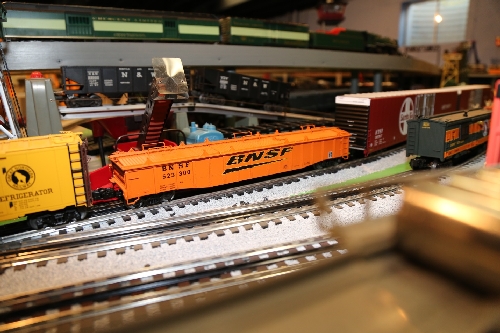 Lionel Ambassador Club CLRC Product review Lionel Covered Gondola 6-81891 Chicagoland Lionel Railroad Club Lionel Ambassador Club Product review Lionel Covered Gondola 6-81891