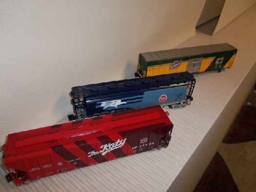 3  more O scale freight cars shown from the review of the Lionel Heritage Set of O scale freight cars By Wichita Toy Train Club in Wichita KS Club Ambassadors to Lionel