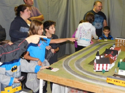 The Nassau Lionel Operating Engineers Lionel Club Ambassador had excitement around the layout at the October 2016 Open House