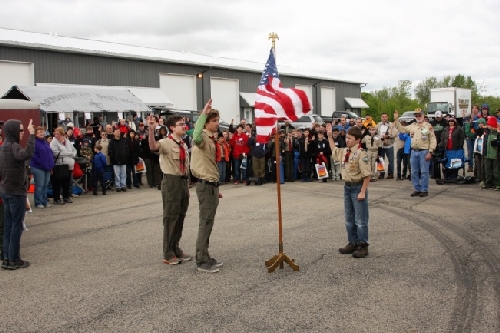 Chicagoland Lionel Railroad Club Lionel Ambassadors to Lionel Boy Scouts or America Boy Scouts Railroading Merit Badge on May 14 2016 Image Opening Flag Ceremony with CLRC Ambassadors to Lionel and Boy Scouts of America working on Railroading Merit Badge