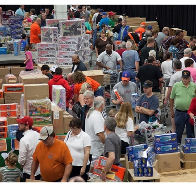 Lionel store warehouse sale